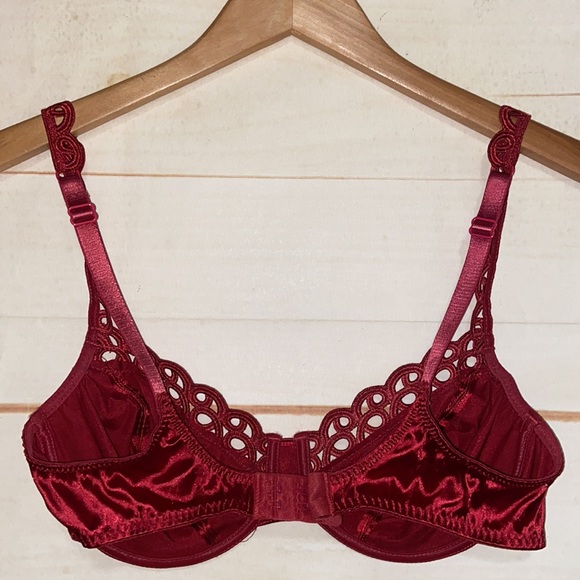 VICTORIA'S SECRET Full Cover VINTAGE Bra Underwire Decorative Details VTG 36B - Picture 5 of 10